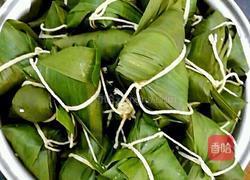 蛋黄肉粽的做法图解7