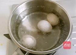 蒜泥拌鸡蛋的做法图解2