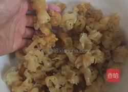 花胶牛奶的做法图解1