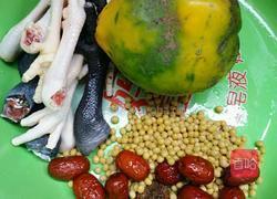 黄豆木瓜鸡脚汤的做法图解1