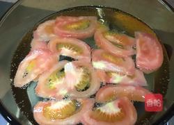 西红柿黄瓜肉片汤的做法图解1