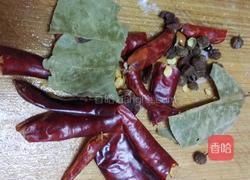 干锅鸡的做法图解1