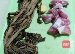 梅菜蒸肉饼的做法图解1