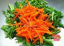 茼蒿炒肉的做法图解5