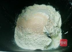 淡奶油奶香蜂蜜吐司（中种法）的做法图解6