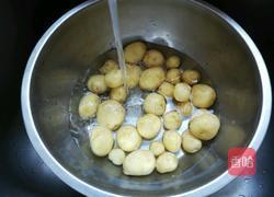 土豆烧肉的做法图解2