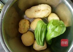 自制（水嫩土豆丝）的做法图解1