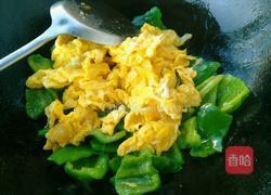 青椒炒鸡蛋的做法图解8