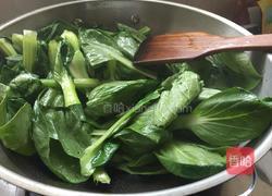 平菇炒青菜的做法图解3