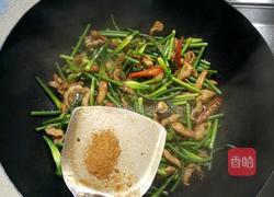 蒜台炒肉丝的做法图解8