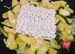 南瓜面的做法图解2