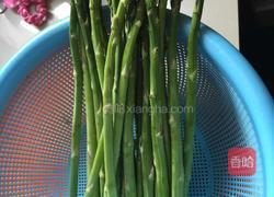 清炒芦笋的做法图解1