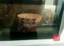 翻糖装饰淡奶油双层蛋糕的做法图解3