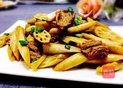 藕尖炒牛肉的做法图解9