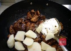 土豆烧排骨的做法图解10