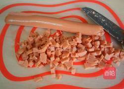 火腿肠鸡蛋炒番茄的做法图解2