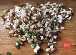 韭菜鸡蛋香菇豆干素饺的做法图解6
