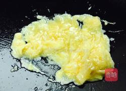 鹅蛋翡翠炒饭的做法图解9