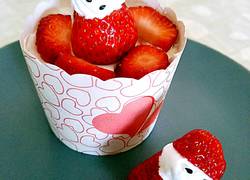 纸杯草莓蛋糕