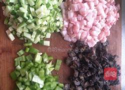 海参炸酱面的做法图解1