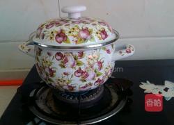 冰糖银耳莲子羹的做法图解6