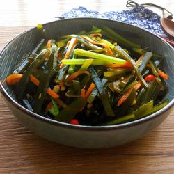 芹菜拌海带丝的做法[图]