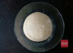 葱香肉松手撕土司的做法图解3