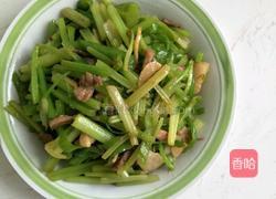 芹菜青椒炒肉丝的做法图解3