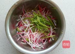 凉拌水萝卜的做法图解2