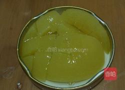 黄桃气泡苏打（黄桃汽水）的做法图解2