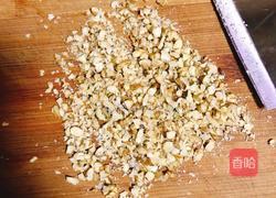 核桃炖蛋的做法图解2