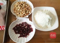 双莓牛轧糖的做法图解3