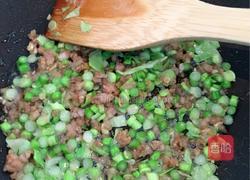 肉末蒜薹包菜打卤面的做法图解4