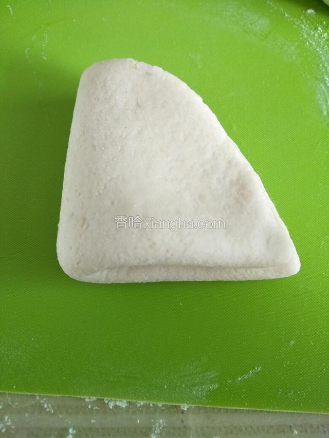 左边向右边对折