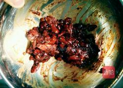 香菇肉沫炒凉粉的做法图解2