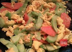 黄瓜火腿炒鸡蛋的做法图解9