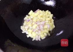 什锦炒饭的做法图解4