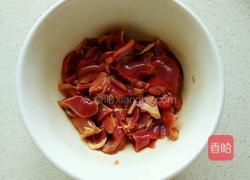 线椒炒鸭胗的做法图解3