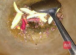 葱烧肉的做法图解5