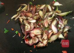 洋荷炒辣椒的做法图解7