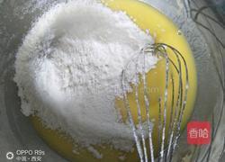 六寸戚风蛋糕的做法图解5