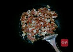 酸菜炒肉的做法图解3