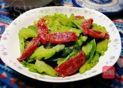 腊肠炒苦瓜的做法图解4