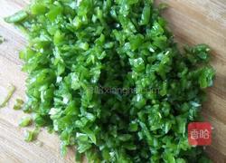 青椒配蒜头的做法图解3