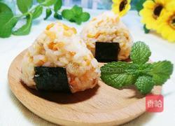 海苔肉松饭团的做法图解6