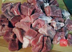 西红柿土豆炖牛肉的做法图解2