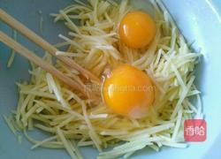 香煎土豆丝鸡蛋饼的做法图解3