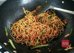 培根炒面的做法图解9