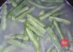 炖排骨土豆四季豆的做法图解8