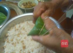 咸肉粽的做法图解9